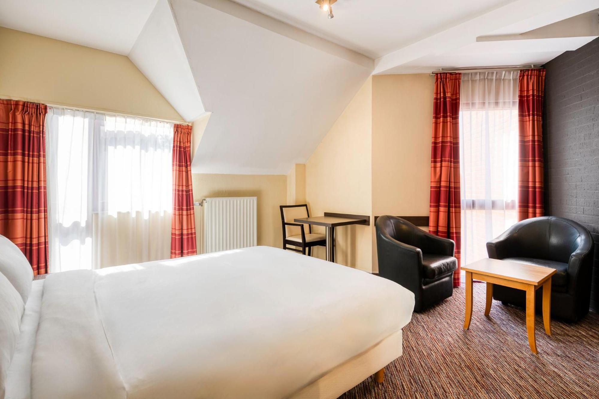 Centre Hotel