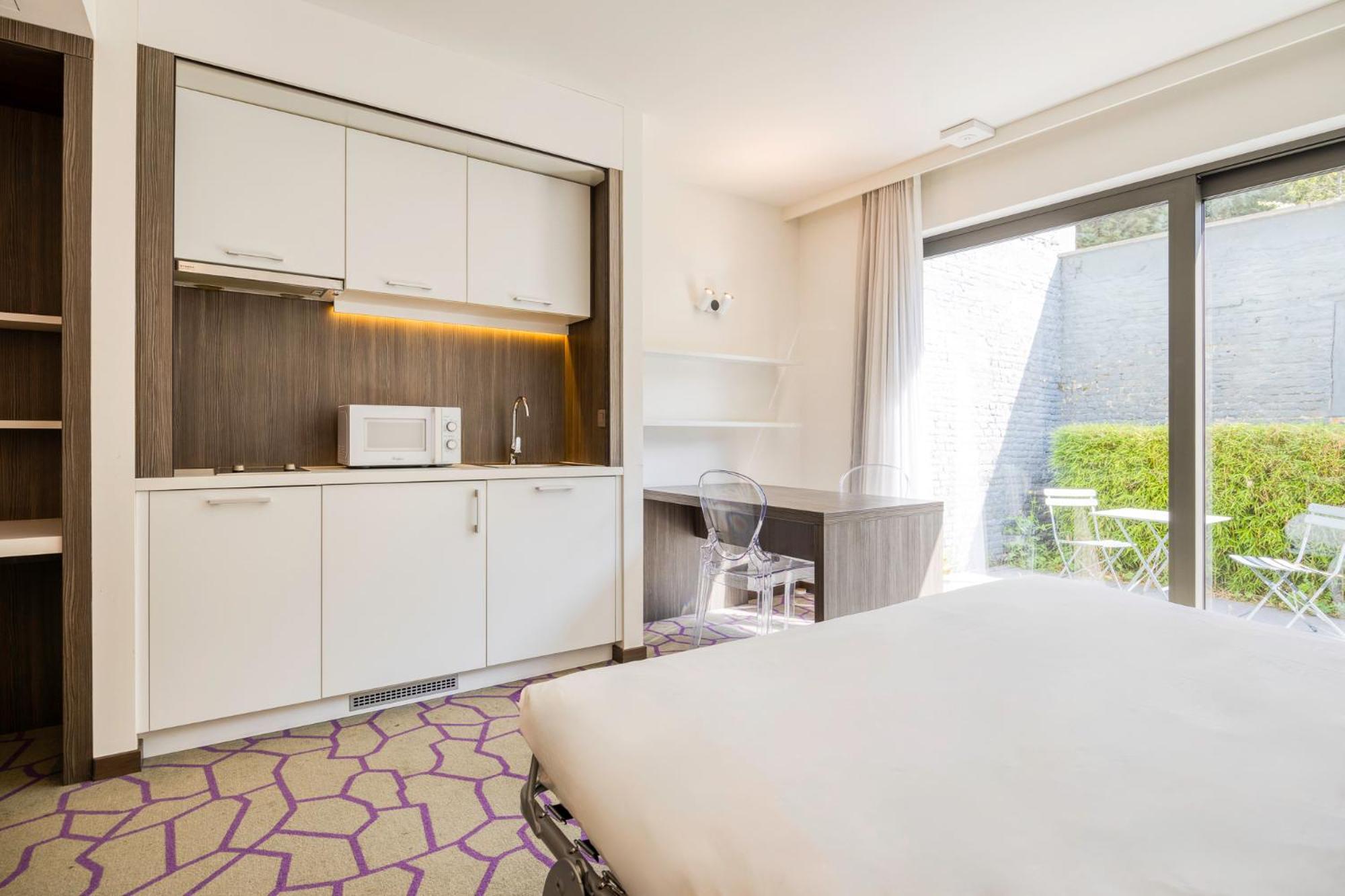 Centre Hotel 3*